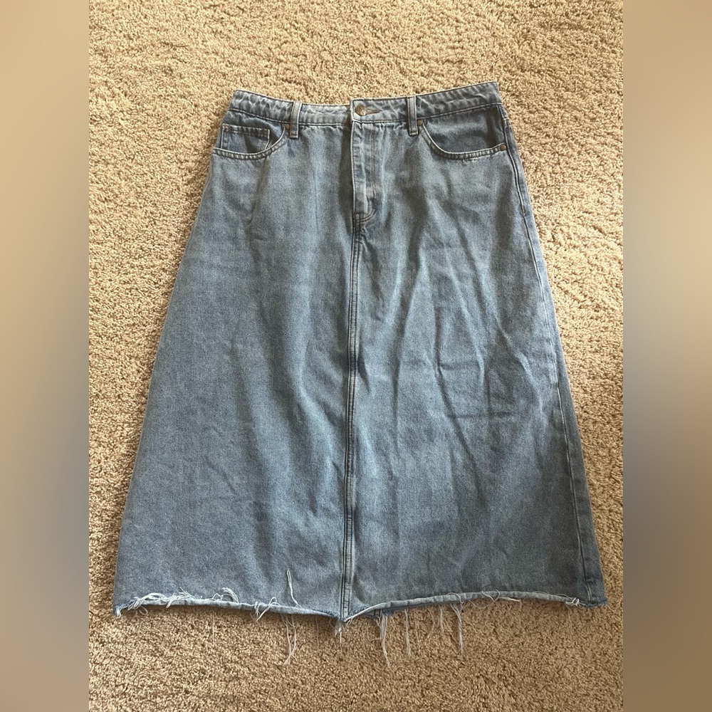The Mainstreet Exchange, size 10, denim skirt